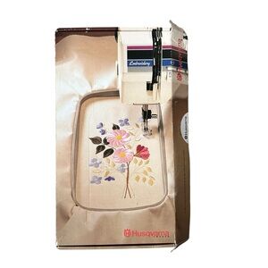 Husqvarna Viking Plus‎ Embroidery Hoop